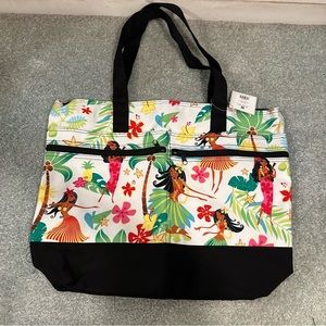 Island Chic Tote Bag
